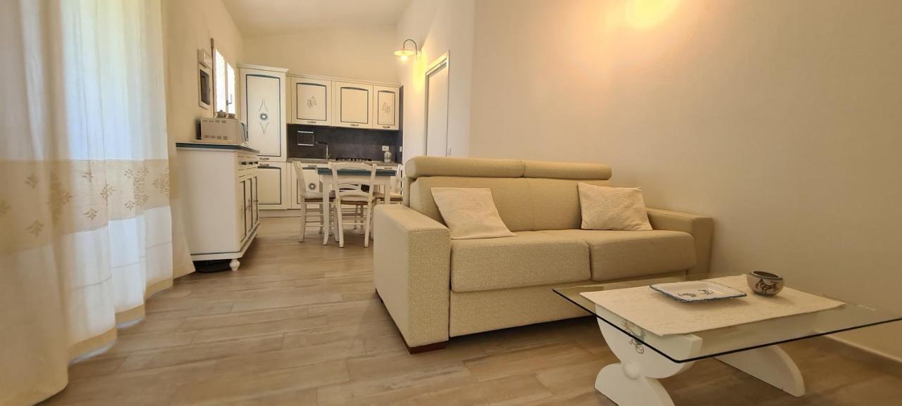 Le Pavoncelle Villa Budoni Buitenkant foto